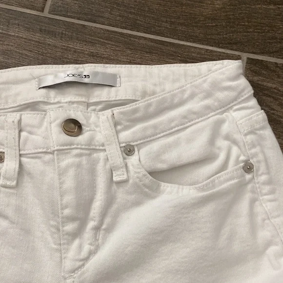 Joe’s Jeans - White Skinny Ankle - Picture 2 of 7